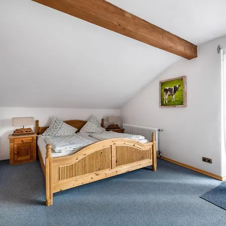 Restful In With Balcony And Fireplace *